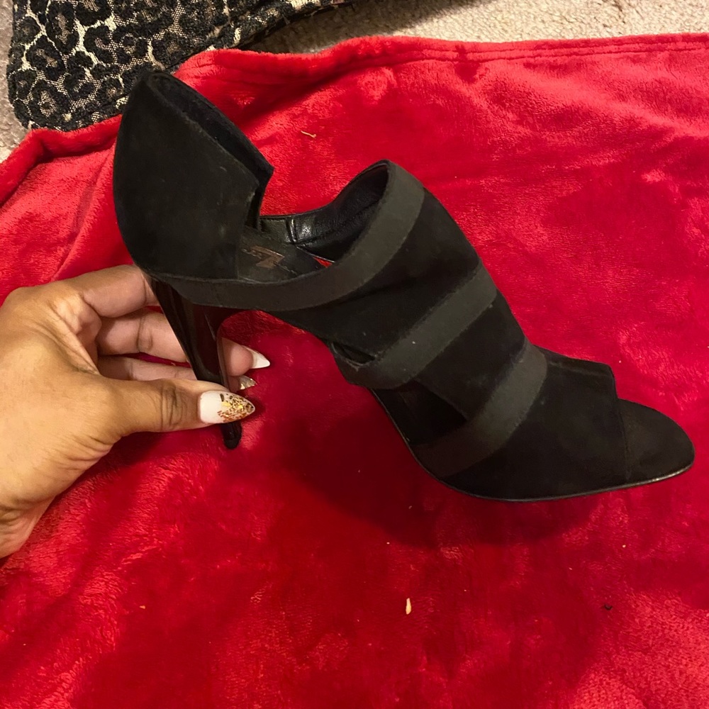 7 for All Mankind suede pump